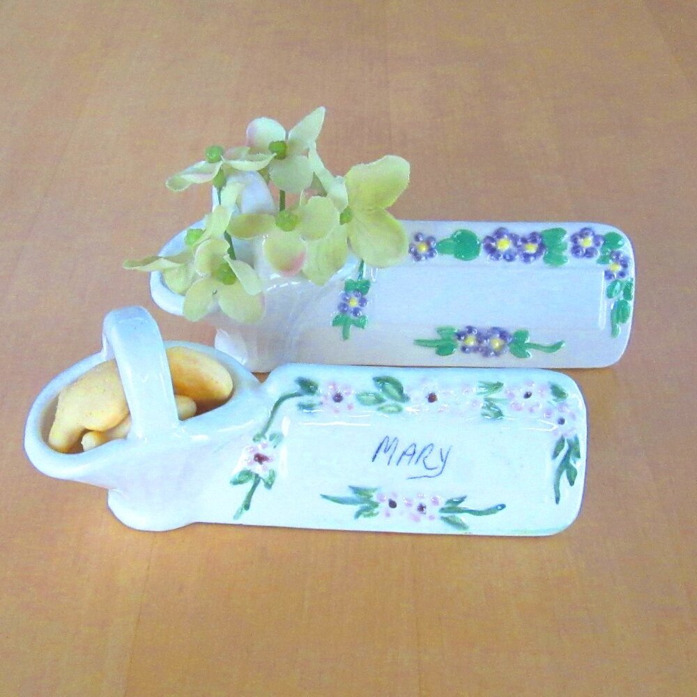 Ceramic placecard holders with basket for flowers,candies,nuts in pink & purple